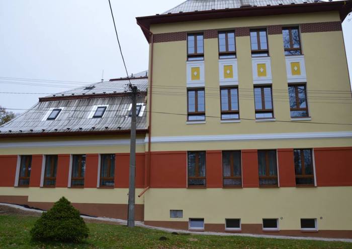Základní škola Plesná