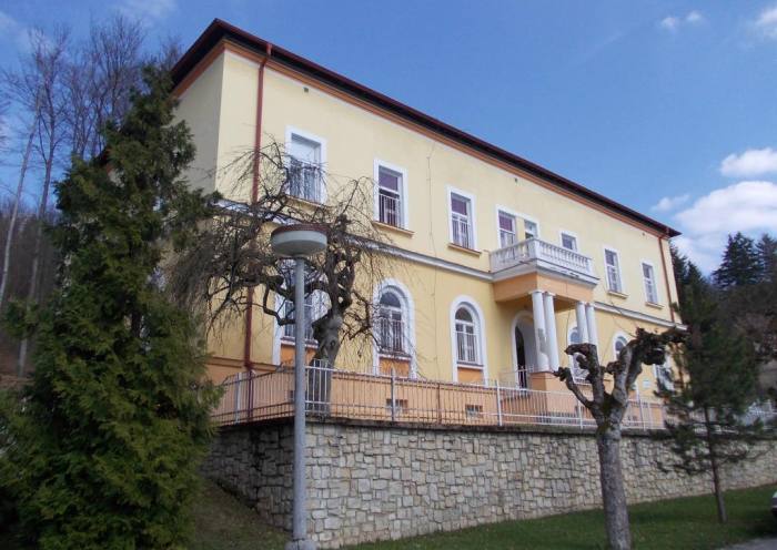 Veřejná zakázka lázeňský dům Šárka Lázně Kynžvart