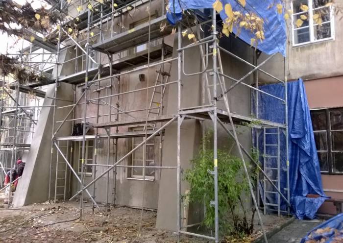 Oprava historické fasády v Židovské ulici v Chebu - dvorní část