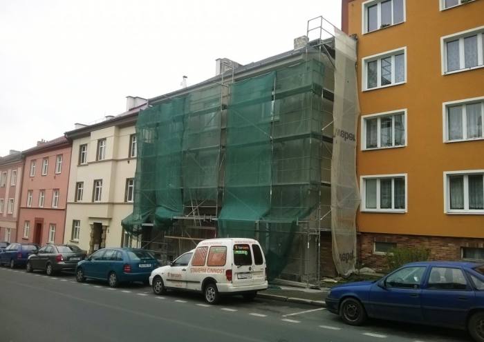 Oprava fasády bytového domu Čapkova 29, Cheb