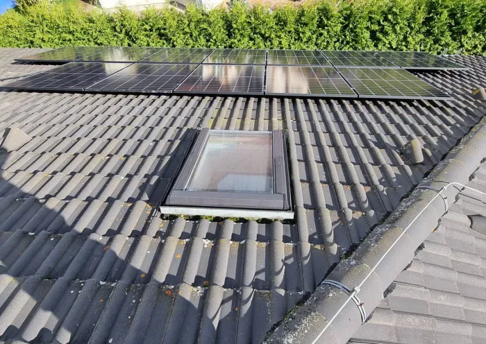 FVE_panely střecha, Zlatá louka, Cheb